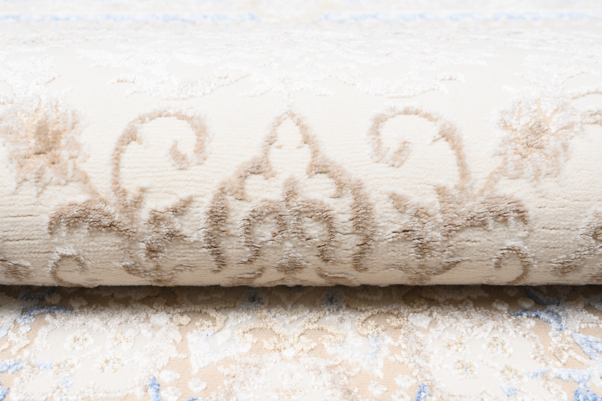 Alfombra clásica pelo corto beige azul flores adornos aspecto 3D salón - Imagen 17 de 41